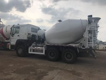 8L Concrete Construction Equipment  /  9m3 Concrete Mixer Truck With Pump Self - Loading