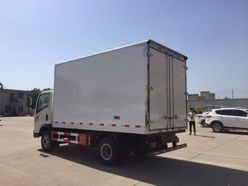 Howo Light Refrigerated Cargo Truck  3 Ton Capacity 4X2 Driving Type