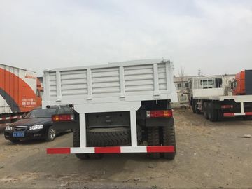 ZZ1167M4611 4x2 Heavy Cargo Truck With 9.726L Displacement And WD615.87 Engine