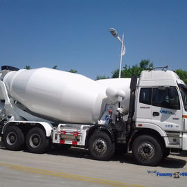 Sinotruk Howo 8X4 Concrete Mixer Machine 12 CBM Capacity White Color