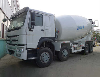 Sinotruk Howo 8X4 Concrete Mixer Machine 12 CBM Capacity White Color