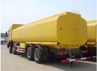 8X4 371HP 28CBM Diesel Fuel Tanker Truck Heavy Duty ZZ1317N4667W