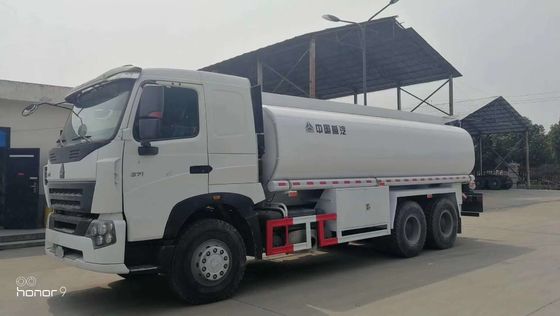 18000L HOWO A7 6x4 Fuel Tank Truck HW19710 Transmission