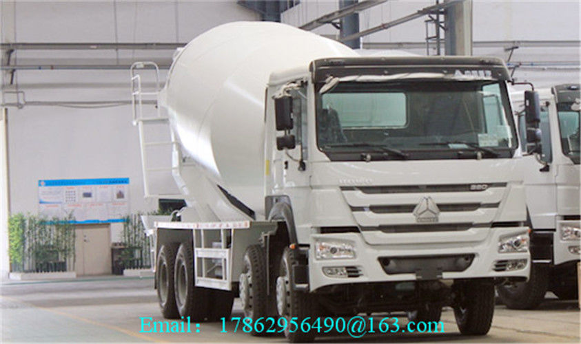 8×4 371 HP Euro II Cement Mixing Equipment , Truck Mounted Concrete
