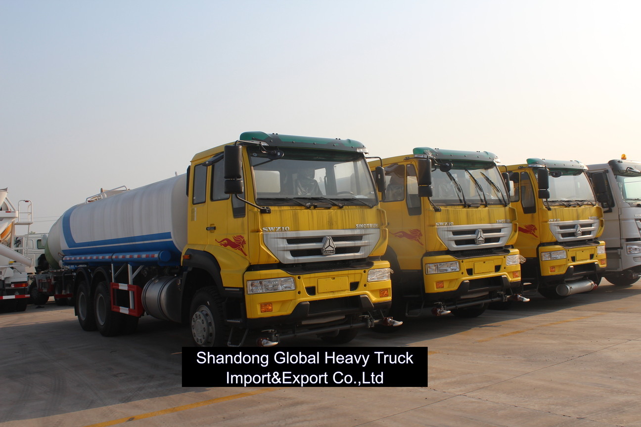 Howo 20000-30000 Liters 371HP Diesel Oil Transporter Fuel Tank Oil Tanker Truck
