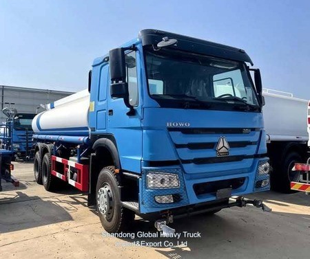 Sinotruk HOWO New Factory 6*4  Cargo Heavy Fire Fighting Drinking Water Tanker Tank Truck