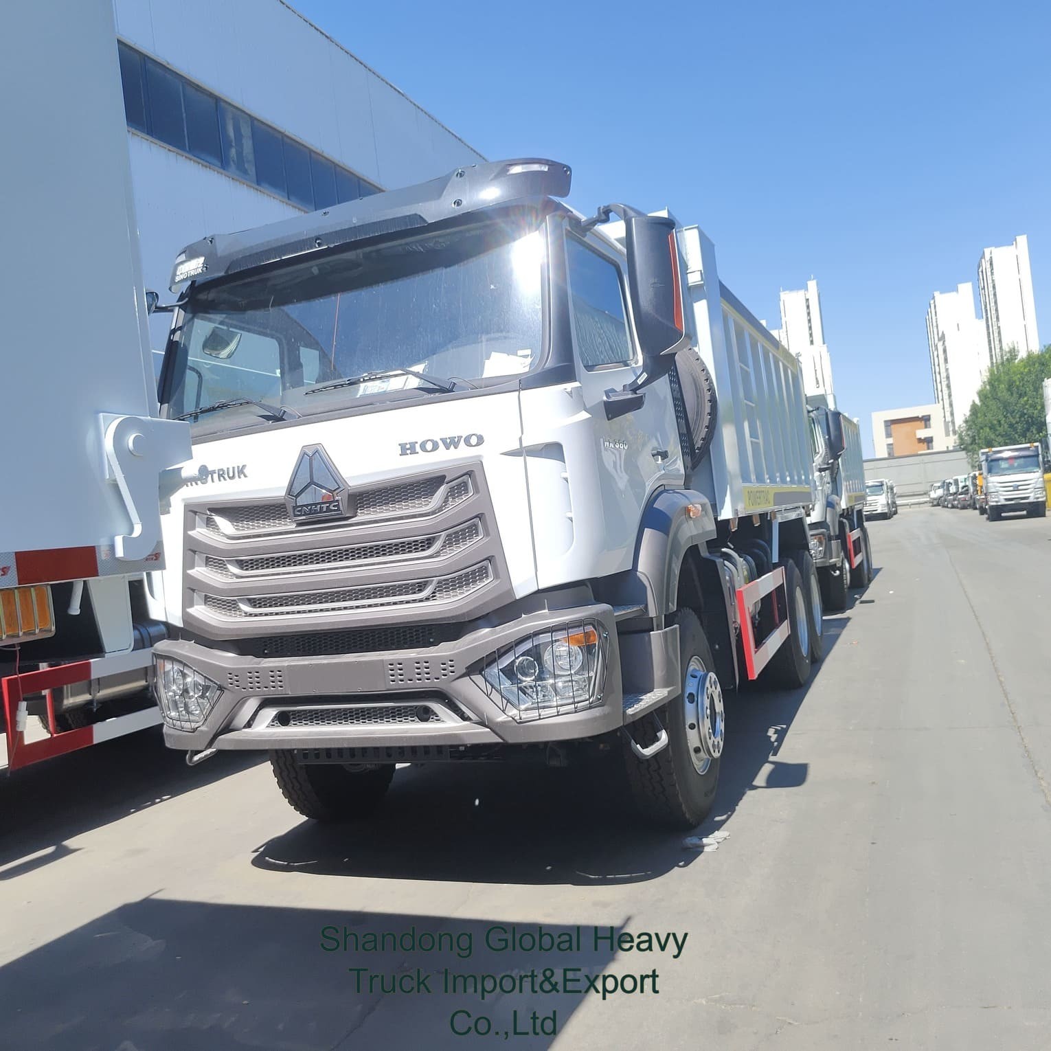 Sinotruk HOWO Nx 371HP 400HP 8X4 6X4 10/12 Wheeler 30-50tons Heavy Dump Truck