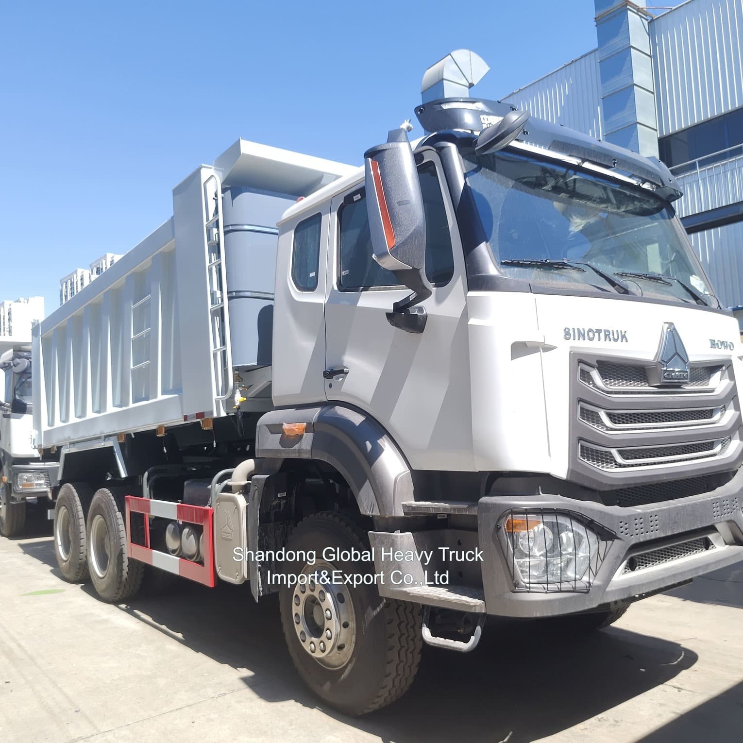 Best Condition 6*4 10tires Dump Truck Sinotruk Nx Hohan 30tons Mining Tipper Truck for Sale