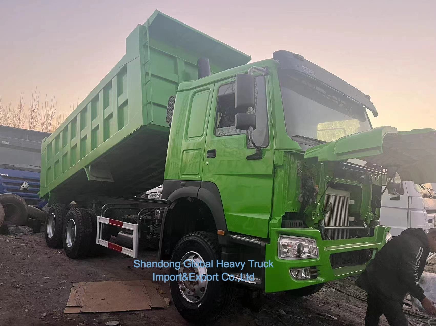 Low Price Sinotruk HOWO Nx Tx Used New Manufacturer Mining Cargo Tipping Tipper Dump Truck