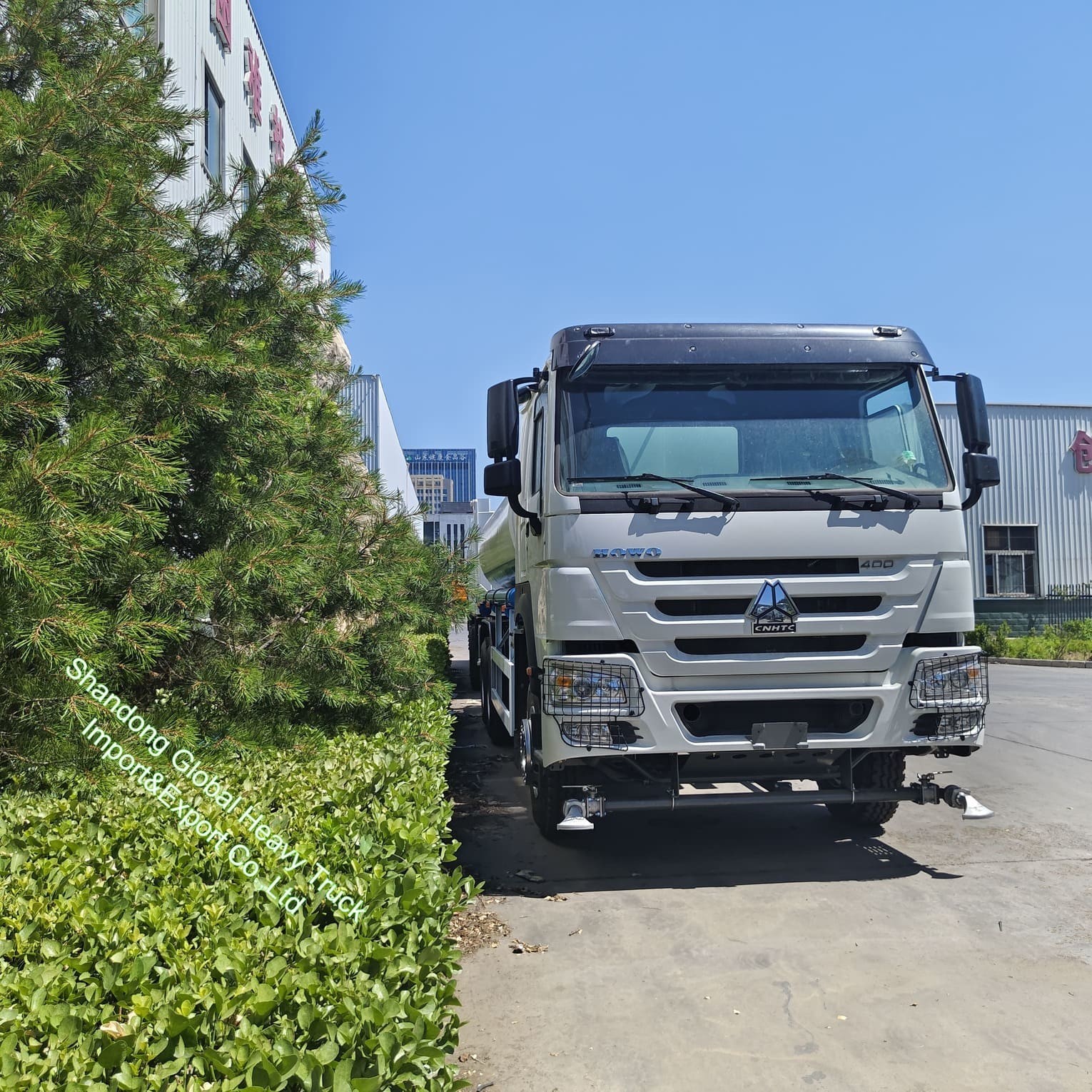 HOWO 6*4 400HP Refurbished Water Tank Truck Sprinkler Truck 6*4 Water Tanker