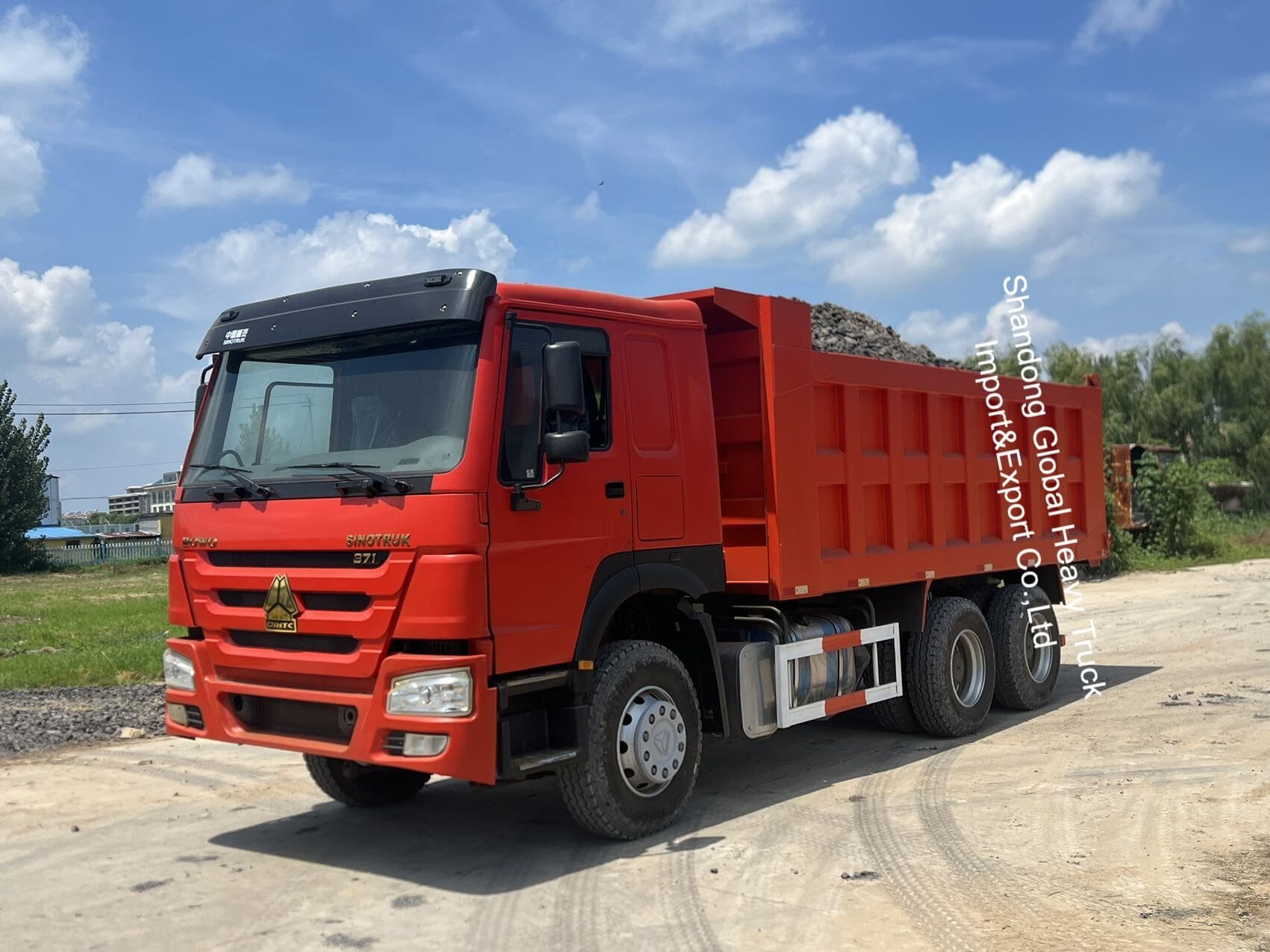Euro2 Sinotruck 40 Ton Used 10 Wheels HOWO Tractor Head Trucks Dump Tipper Truck