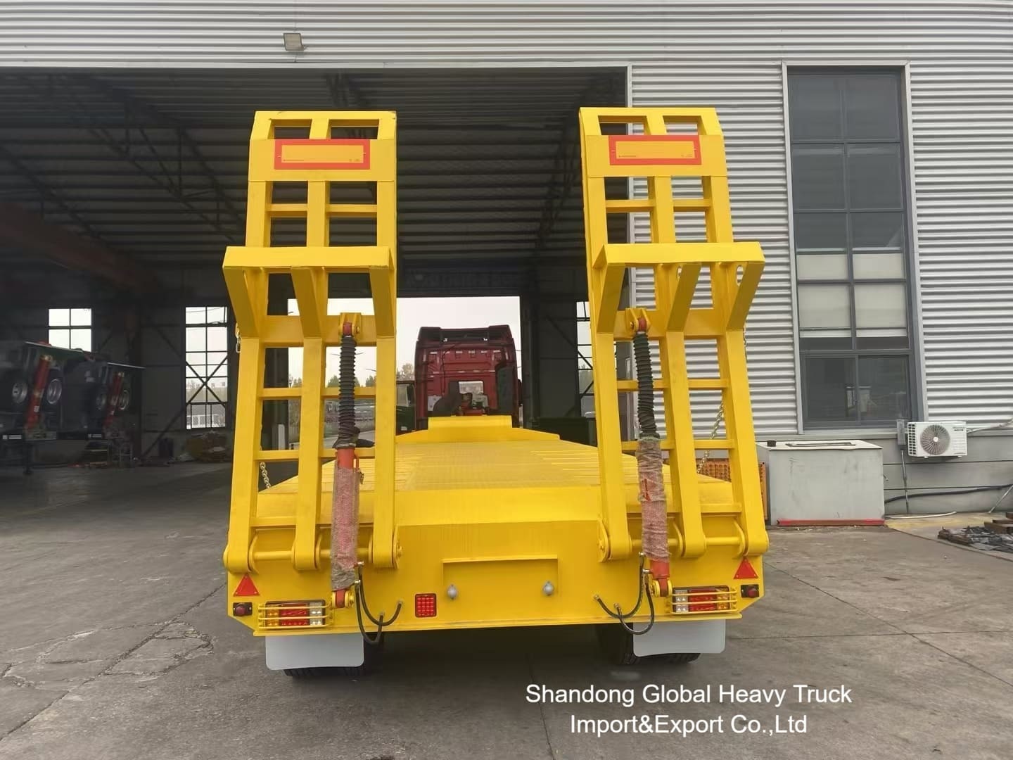 40FT Heavy Duty Tri-Axle Flatbed Semi Trailer - ECE, CE Certified