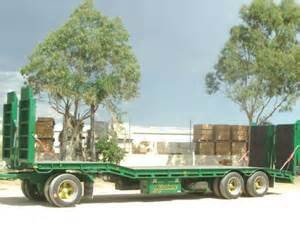 60T Cargo Semi Trailer Truck , Low Loader Semi Trailer With Air Suspension