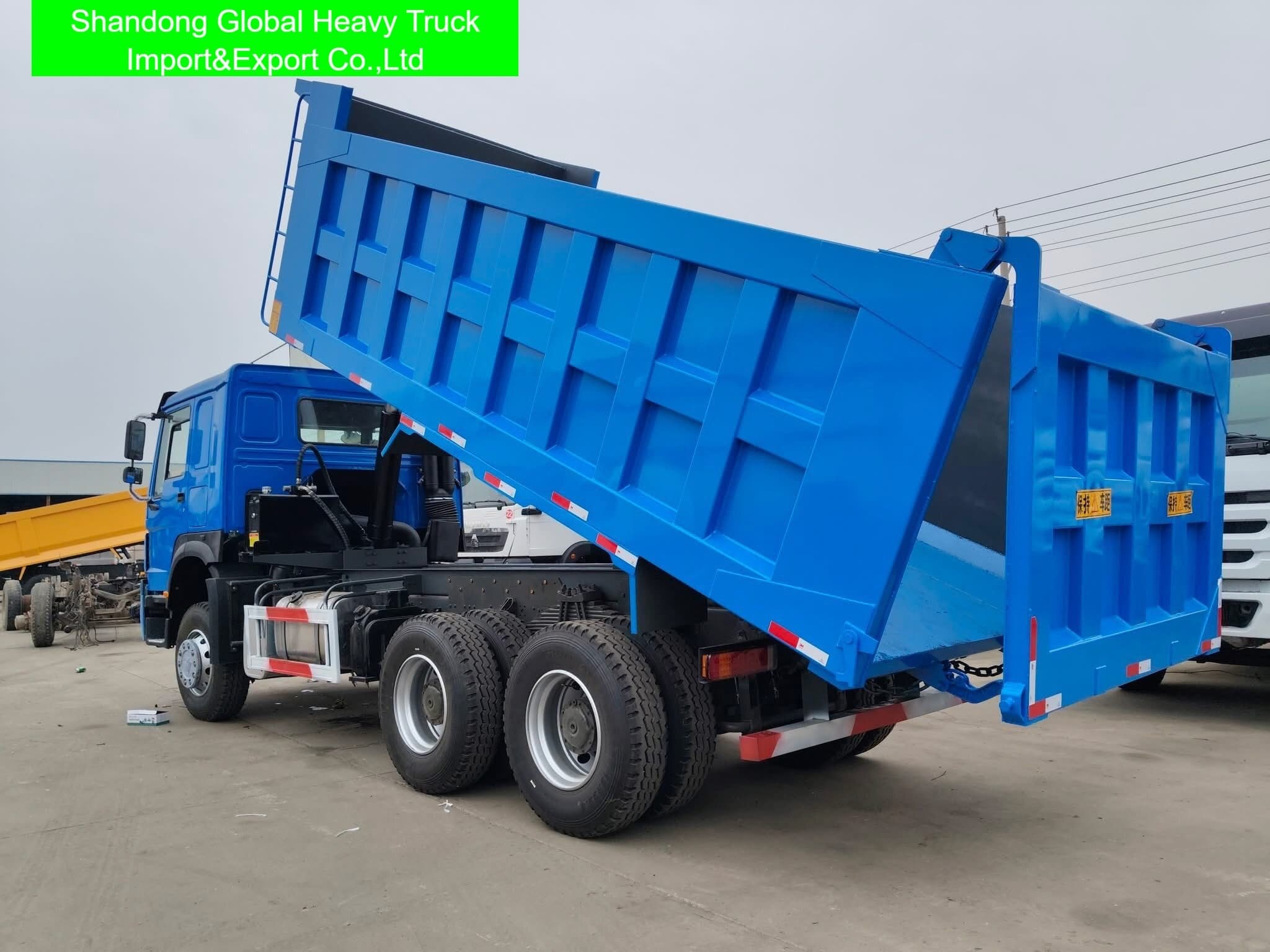 Used Sinotruck HOWO-7 371HP 6x4 Dump Truck Refurbished