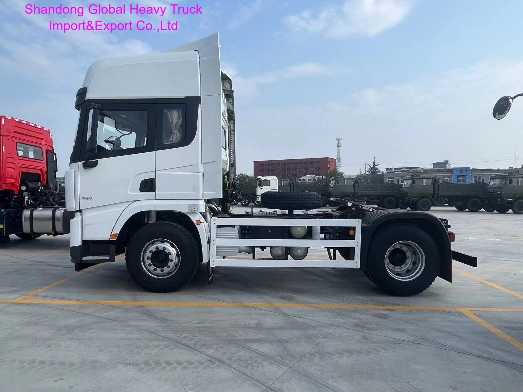Heavy Duty 380 420HP Shacman F3000 Tractor Truck with 10/12-Speed Manual Transmission and Sleeper Cabin