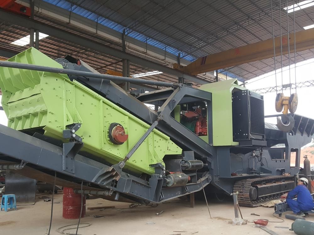 400 T/H MOBILE Slate Stone Cone Crusher Machine With 5m3 Hopper Capacity MC-300CS