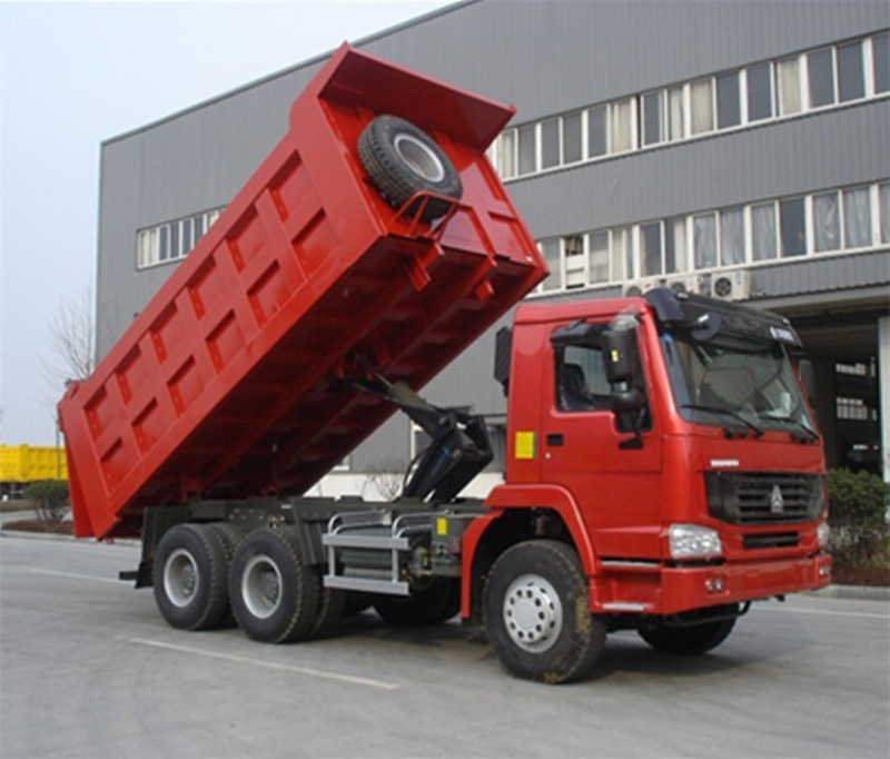 Red SINOTRUK Euro II Mining Dump Truck With Φ420mm Single Plate Dry Clutch