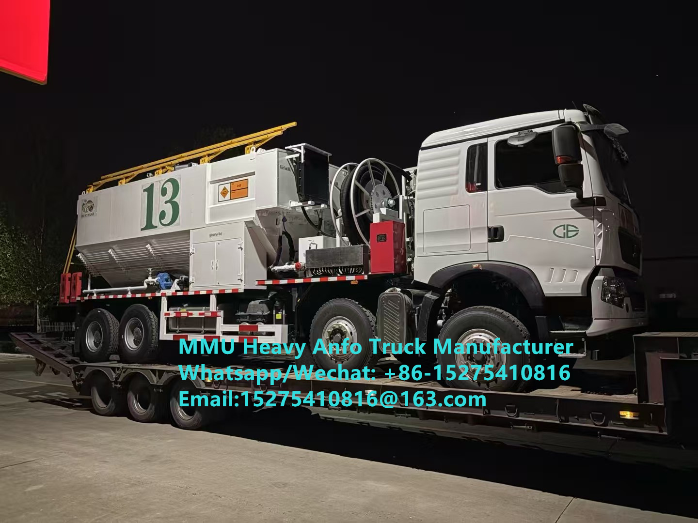 Intelligent HOWO mixing and charging multi-functional heavy ammonium oil explosives Truck 15/20/25Ton Heavy Emulsion ANFO Truck Russia/Kazakhstan/Uzbekistan/Indonesia/Guinea Mining Blasting Service