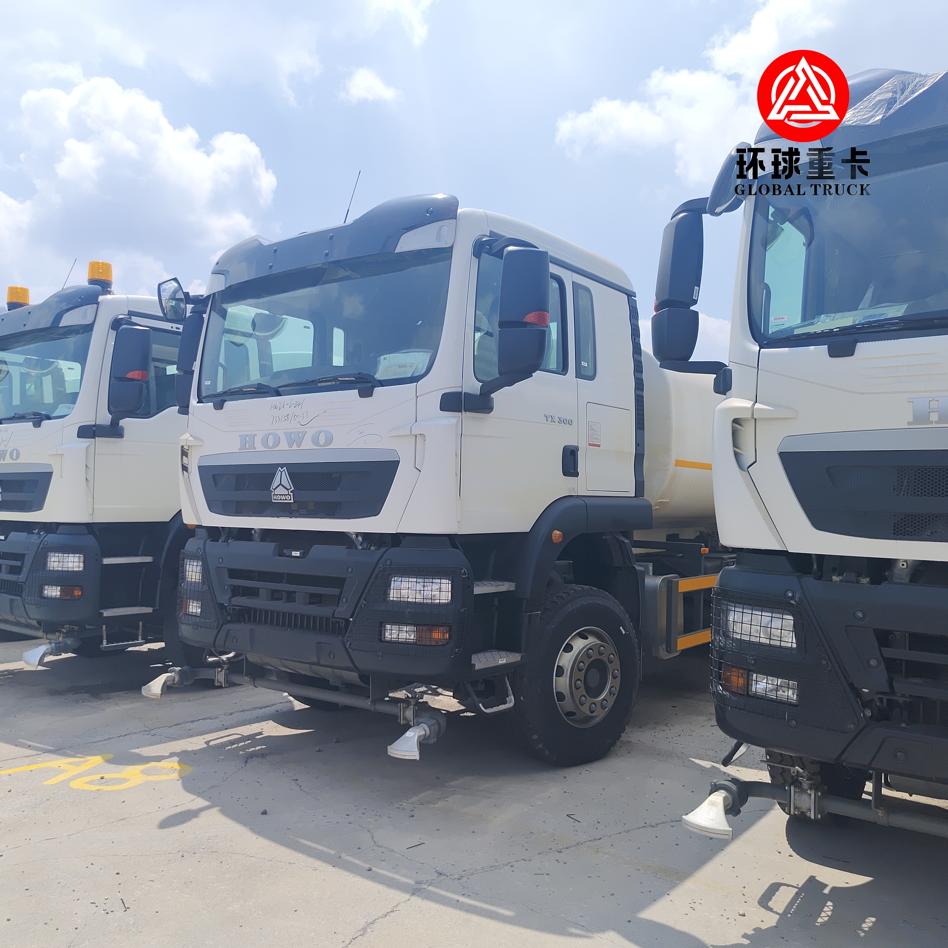Brand New HOWO TX 6×4 Water Tanker Truck for Tanzania