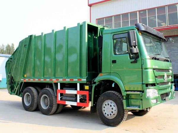 SINOTRUK HOWO Special purpose Transport Compression Garbage Truck 9.726 L Displacement