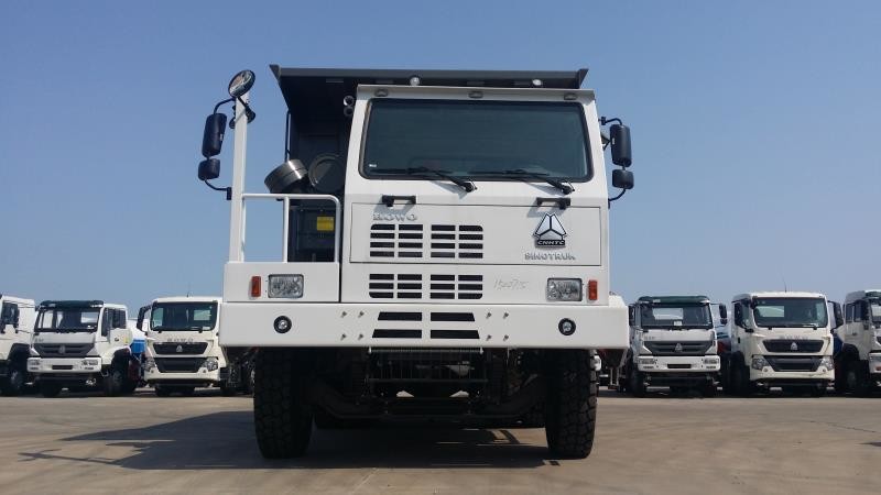 Euro Two Mining Dump Truck  50 Tons / 70 Tons 6*4  371 Hp Manual Transmission Type