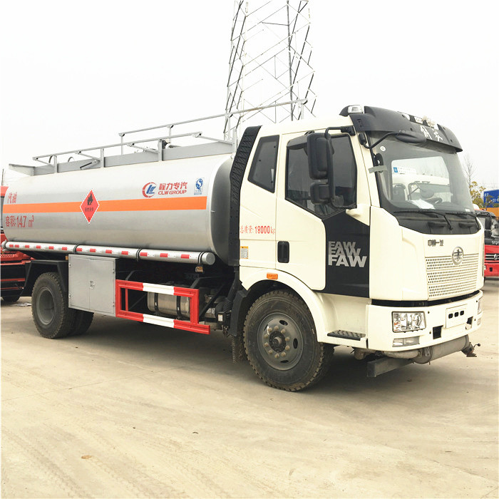 FAW 4x2 Wheel 15000 Liters Mobile Fuel Dispenser Truck 8450x2500x3200mm