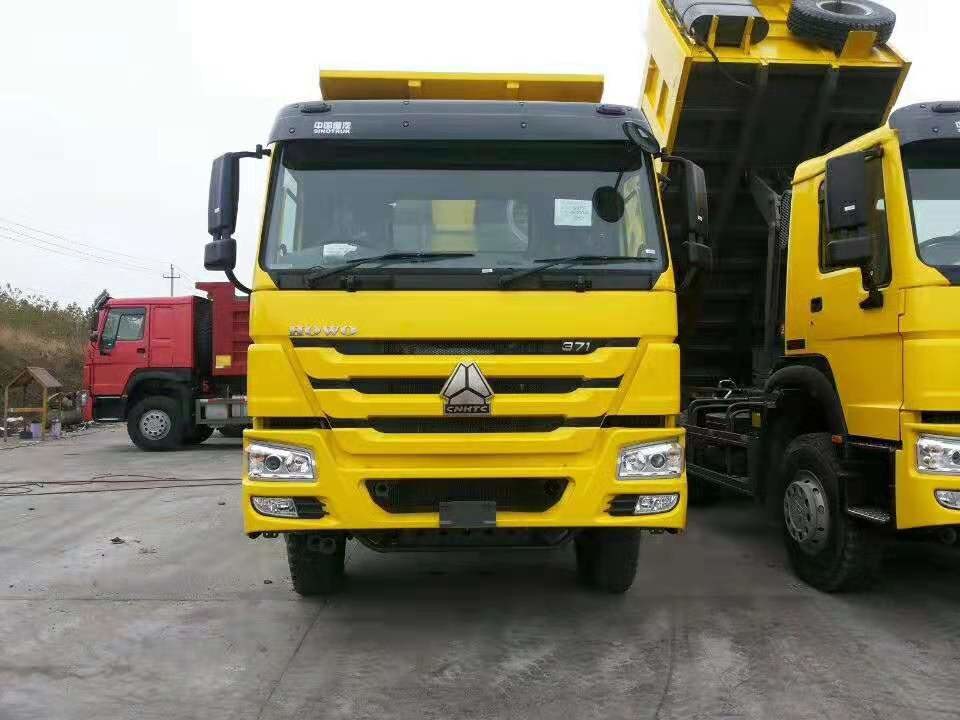 Sinotruk Howo 6x4 Type 371hp Heavy Duty Dump Truck With HW19710 Transmission And ZF Steering