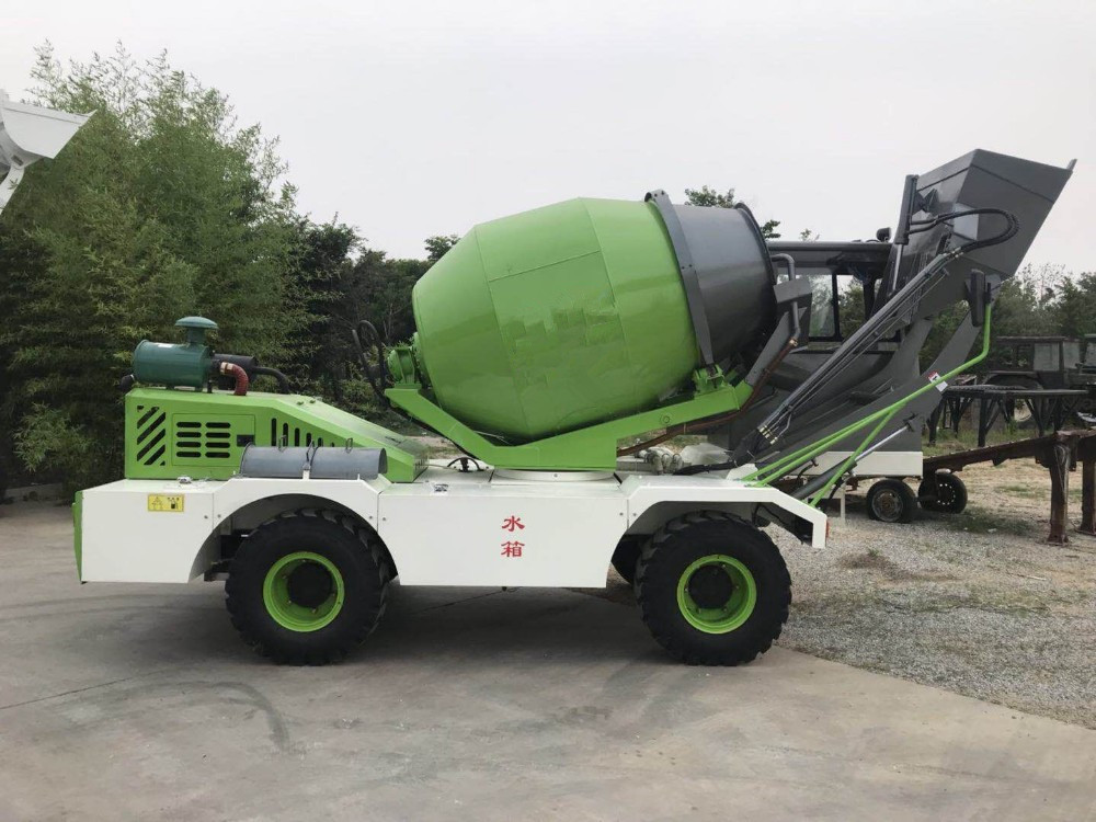 1.0 M3 Concrete Construction Equipment With Yuchai Engine And 5.2 Tons Weight