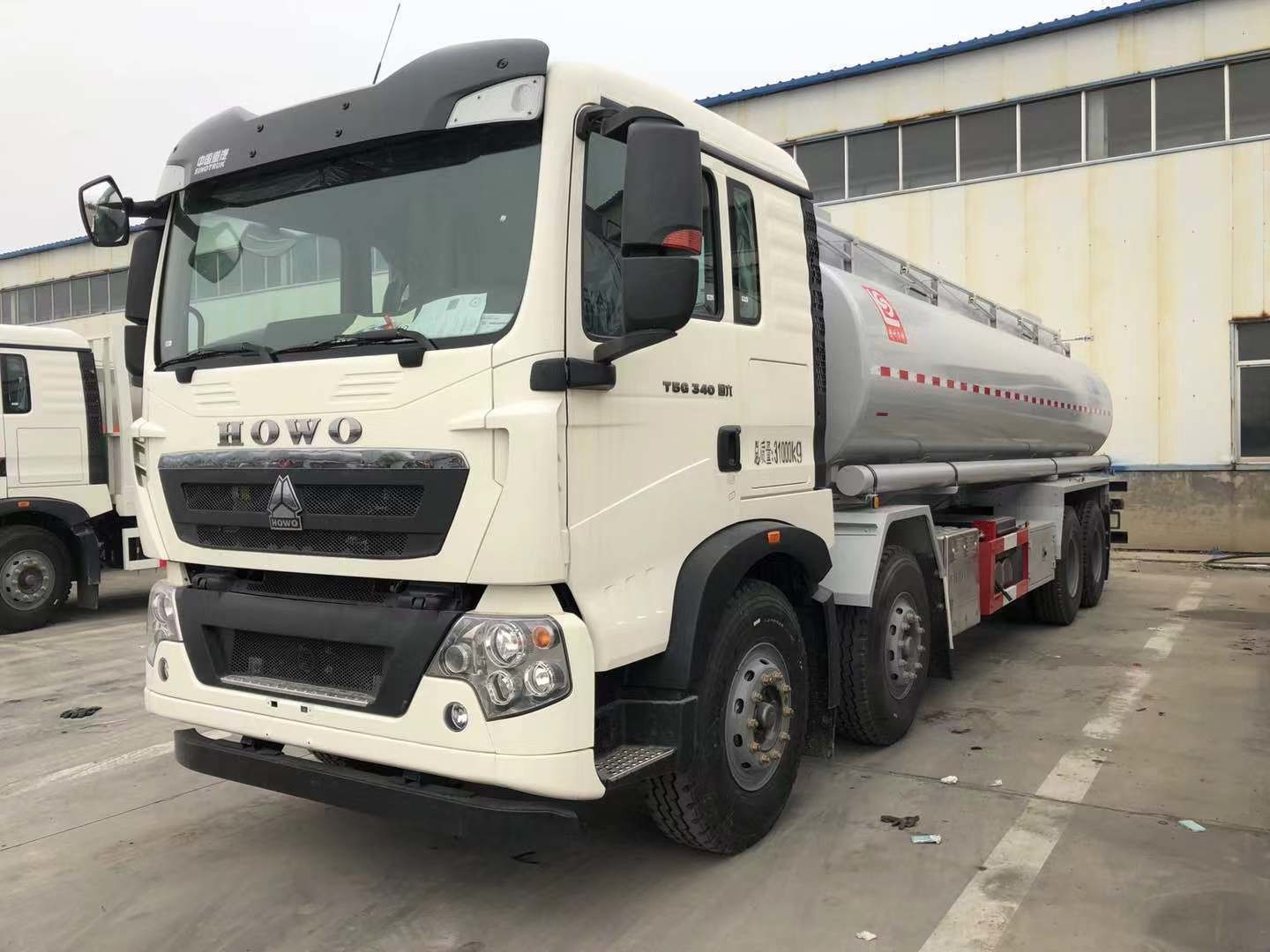 371HP 336HP Fuel Tank Tanker 20000 Liters 6000 Gallon Diesel Oil Transporter