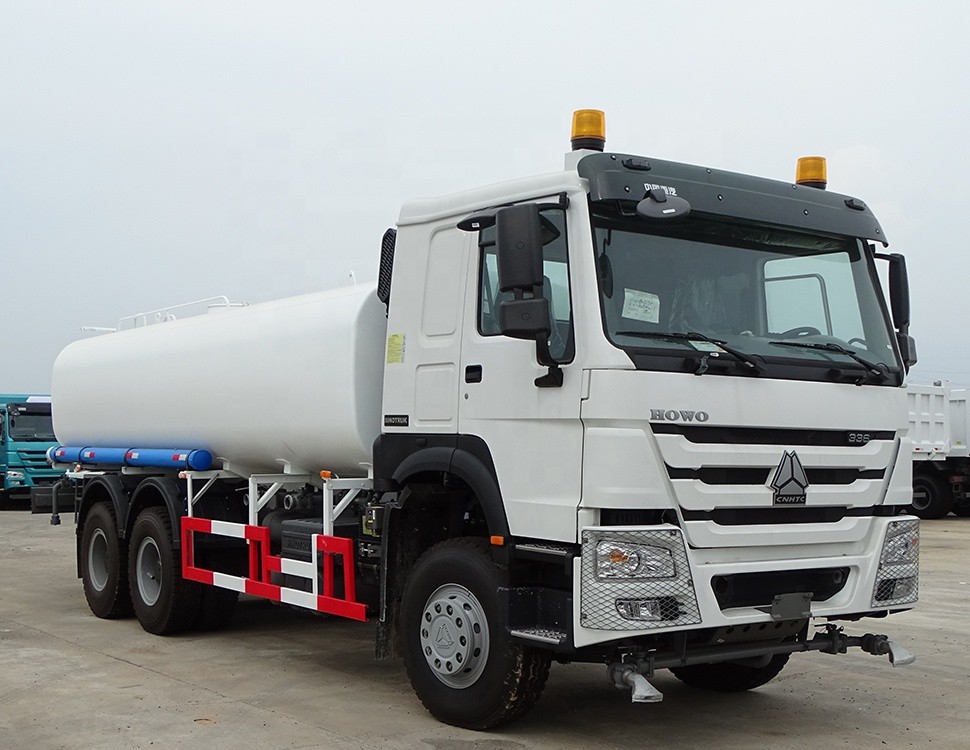 20cbm Capacity Water Hauling Truck Heavy Weight 12R22.5 Tubeless Tyre