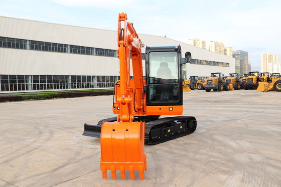 Lonking 6 Ton Hydraulic Mini Excavator with 15.4kw/2400rpm Engine and 5900*2000*2600 mm Compact Design
