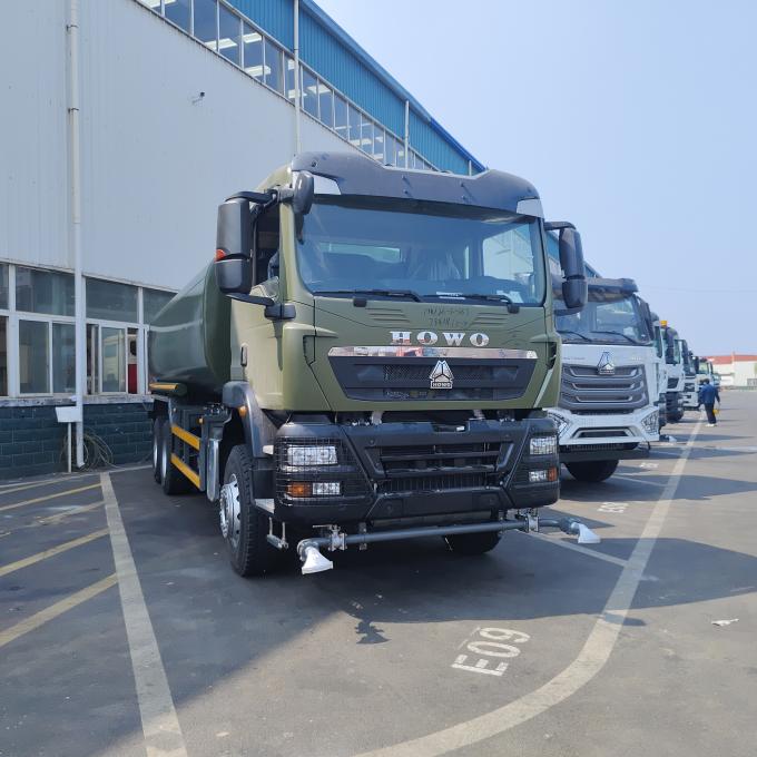 HOWO TX 6×4 Water Tank Truck side view showing complete vehicle and water tank system