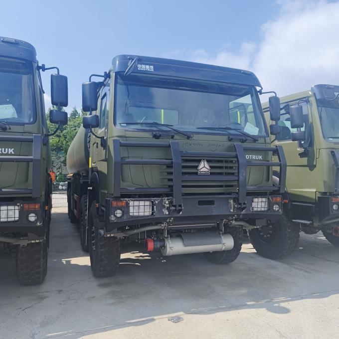 HOWO 8×8 Fuel Tank Truck exterior view